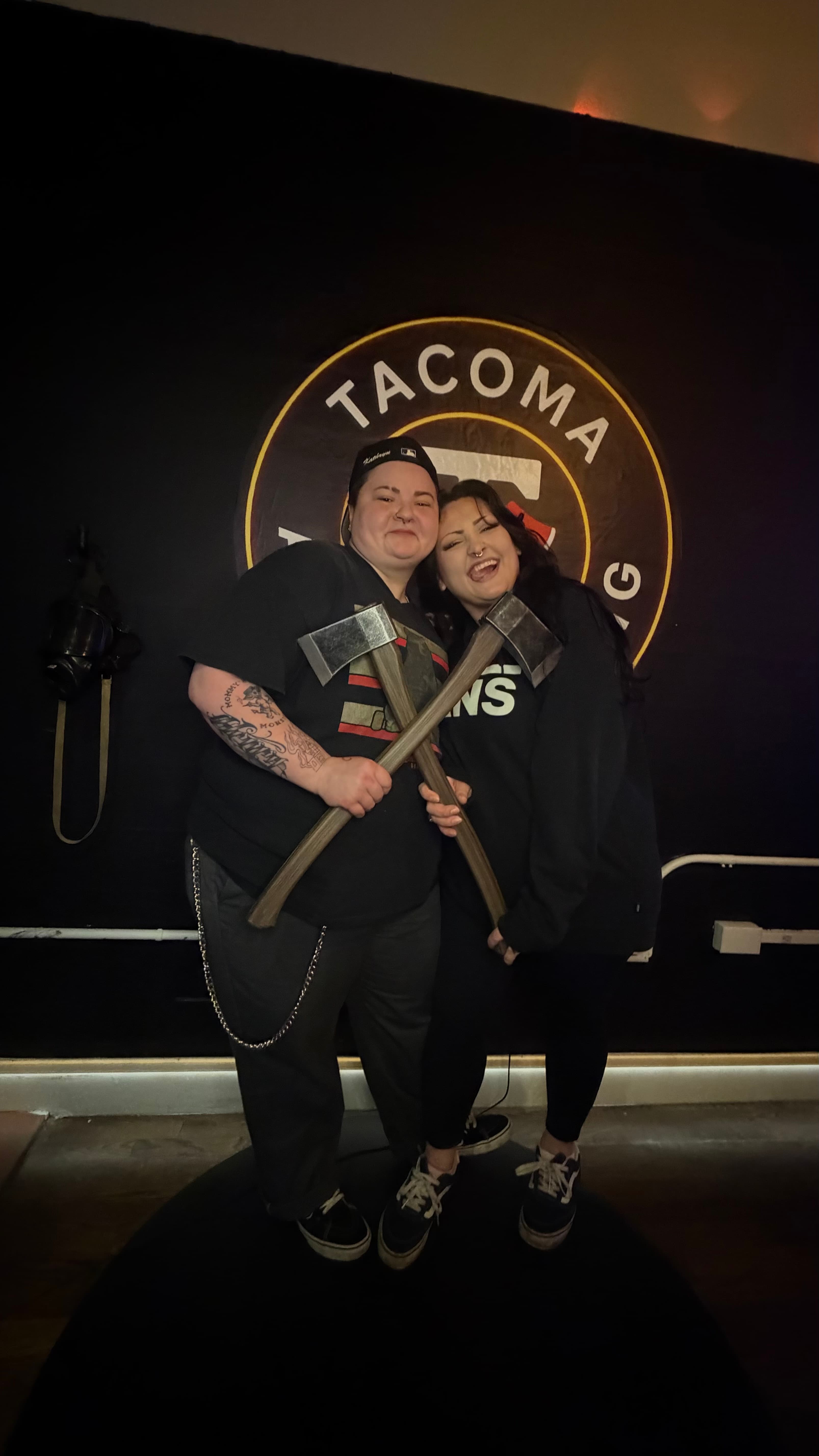 Tacoma Axe Throwing - IMG 2285